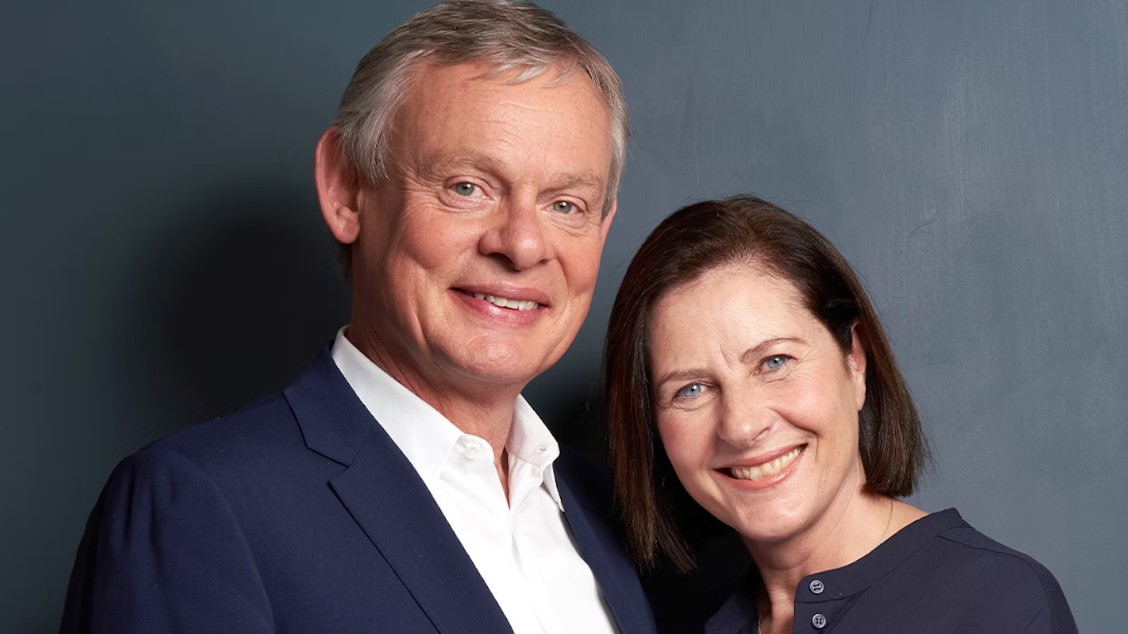 martin clunes fanmail address