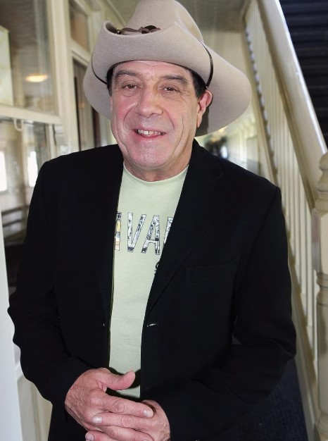 Molly Meldrum Fan Mail Address