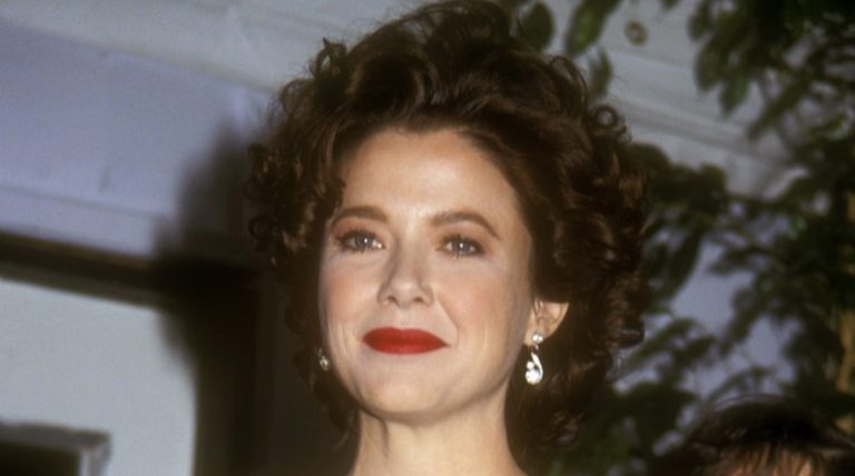 Annette Bening Fan Mail Address