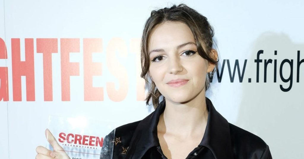 Ella Hunt Fan Mail Address