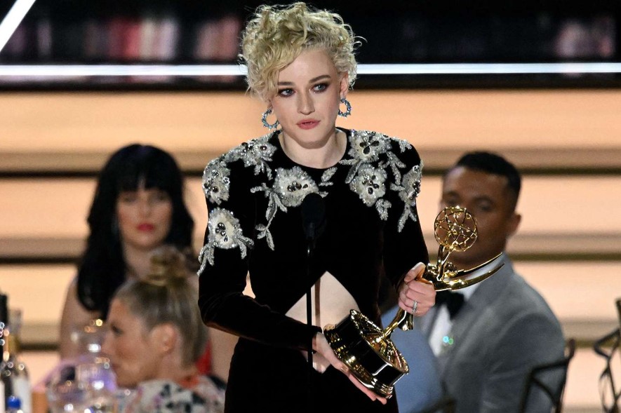 Julia Garner Fan Mail Address
