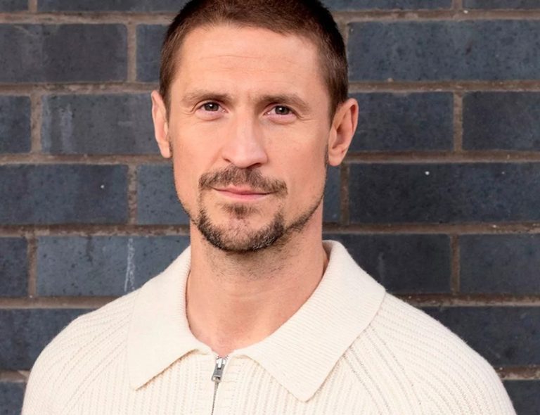 Jonathan Howard Fan Mail Address