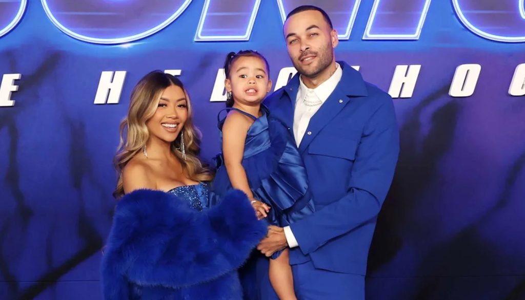 Liane V Fan Mail Address