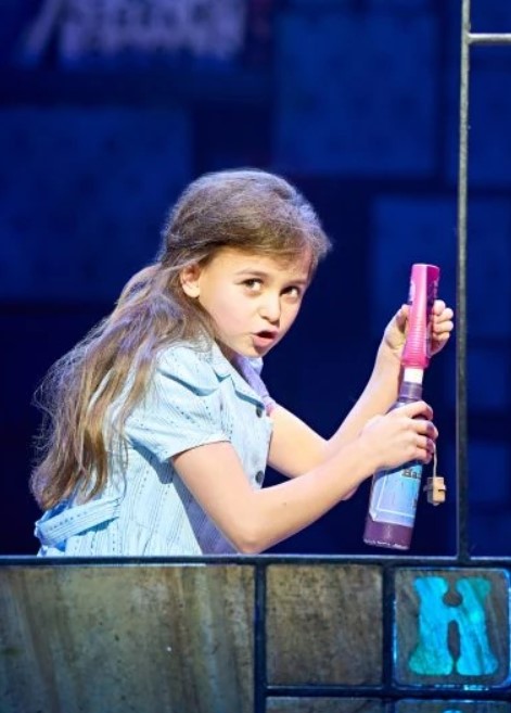 Isla Gie Fan Mail Address