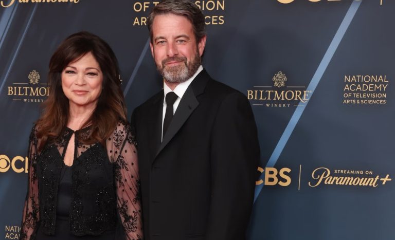 Valerie Bertinell Fan Mail Address